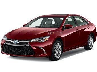 Kira Toyota Camry 2018 in sur